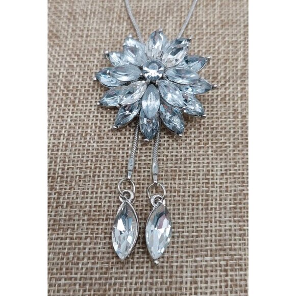 Clear Marquise Rhinestone Flower Silver Tone Lariat Slide Necklace Vintage - Picture 2 of 5